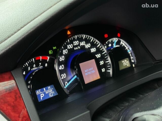 Черный Тойота Камри, объемом двигателя 2.5 л и пробегом 257 тыс. км за 13990 $, фото 16 на Automoto.ua