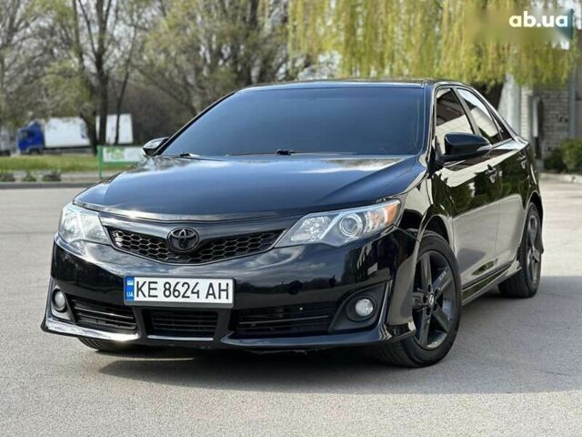 Черный Тойота Камри, объемом двигателя 2.5 л и пробегом 180 тыс. км за 11999 $, фото 2 на Automoto.ua