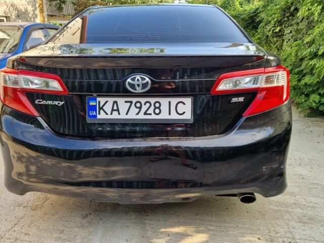 Чорний Тойота Камрі, об'ємом двигуна 2.5 л та пробігом 190 тис. км за 9500 $, фото 3 на Automoto.ua