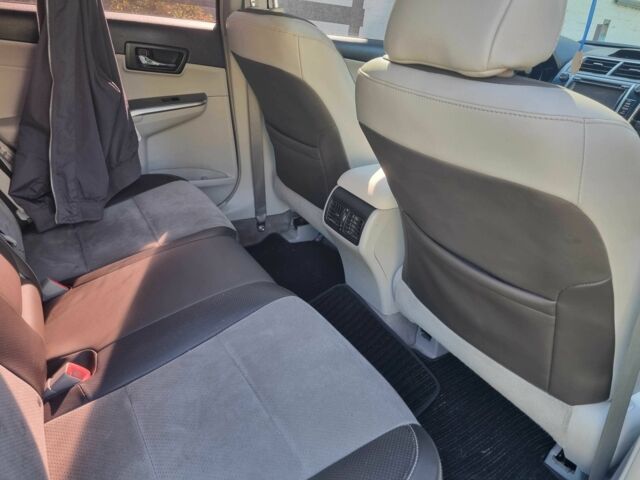 Черный Тойота Камри, объемом двигателя 2.5 л и пробегом 283 тыс. км за 10900 $, фото 8 на Automoto.ua