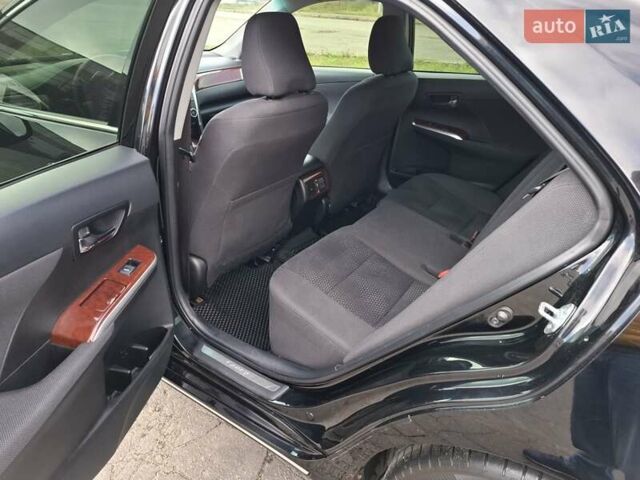 Черный Тойота Камри, объемом двигателя 2.5 л и пробегом 127 тыс. км за 15800 $, фото 5 на Automoto.ua