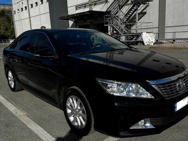 Черный Тойота Камри, объемом двигателя 2.5 л и пробегом 128 тыс. км за 15000 $, фото 2 на Automoto.ua