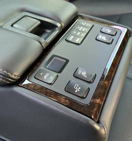 Черный Тойота Камри, объемом двигателя 2.49 л и пробегом 73 тыс. км за 18900 $, фото 19 на Automoto.ua