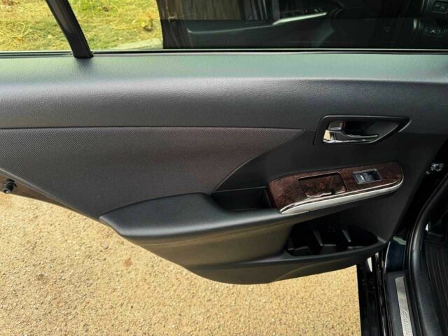 Чорний Тойота Камрі, об'ємом двигуна 2.5 л та пробігом 180 тис. км за 17200 $, фото 11 на Automoto.ua