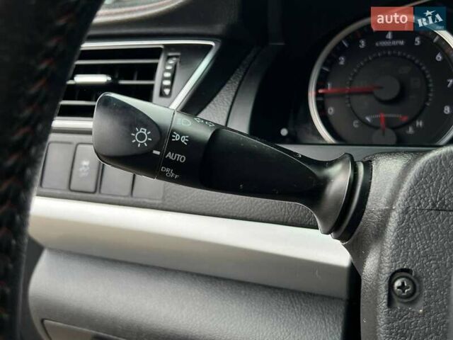 Черный Тойота Камри, объемом двигателя 2.49 л и пробегом 192 тыс. км за 11490 $, фото 14 на Automoto.ua