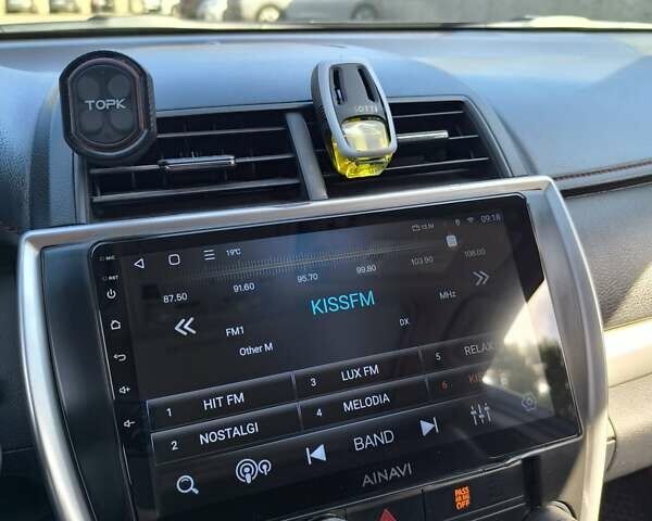 Черный Тойота Камри, объемом двигателя 2.49 л и пробегом 268 тыс. км за 11300 $, фото 16 на Automoto.ua