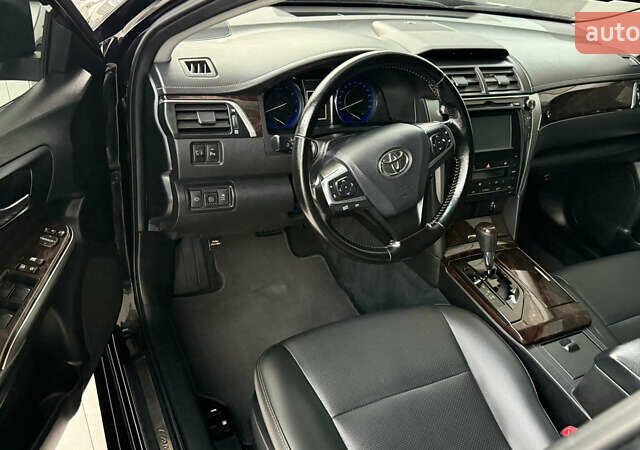 Черный Тойота Камри, объемом двигателя 2.49 л и пробегом 321 тыс. км за 16000 $, фото 7 на Automoto.ua
