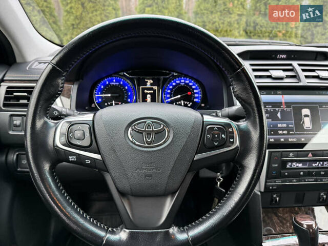 Чорний Тойота Камрі, об'ємом двигуна 2.49 л та пробігом 135 тис. км за 19999 $, фото 13 на Automoto.ua