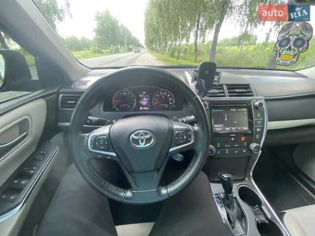 Черный Тойота Камри, объемом двигателя 2.49 л и пробегом 170 тыс. км за 13000 $, фото 12 на Automoto.ua