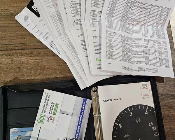 Чорний Тойота Камрі, об'ємом двигуна 2.49 л та пробігом 210 тис. км за 16999 $, фото 39 на Automoto.ua