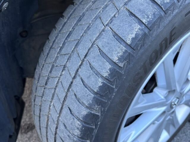 Черный Тойота Камри, объемом двигателя 2.5 л и пробегом 128 тыс. км за 13500 $, фото 9 на Automoto.ua