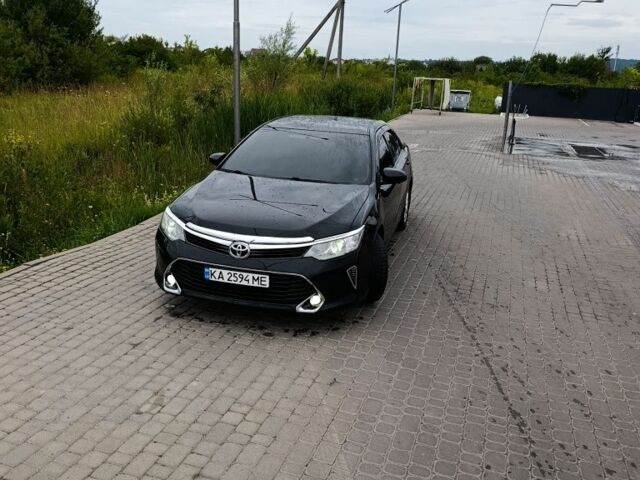 Чорний Тойота Камрі, об'ємом двигуна 0 л та пробігом 250 тис. км за 10300 $, фото 10 на Automoto.ua