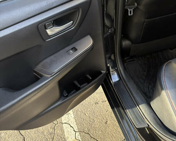 Черный Тойота Камри, объемом двигателя 2.49 л и пробегом 216 тыс. км за 13300 $, фото 22 на Automoto.ua