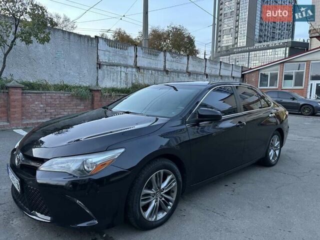 Чорний Тойота Камрі, об'ємом двигуна 2.5 л та пробігом 145 тис. км за 14500 $, фото 9 на Automoto.ua