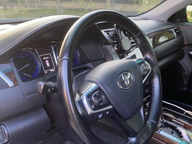 Черный Тойота Камри, объемом двигателя 2.5 л и пробегом 190 тыс. км за 329 $, фото 6 на Automoto.ua