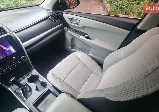 Черный Тойота Камри, объемом двигателя 2.5 л и пробегом 260 тыс. км за 12500 $, фото 24 на Automoto.ua