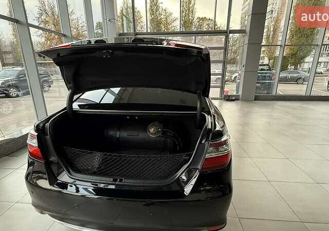 Черный Тойота Камри, объемом двигателя 2.49 л и пробегом 321 тыс. км за 16000 $, фото 15 на Automoto.ua