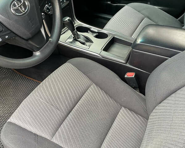 Чорний Тойота Камрі, об'ємом двигуна 2.49 л та пробігом 262 тис. км за 13800 $, фото 17 на Automoto.ua