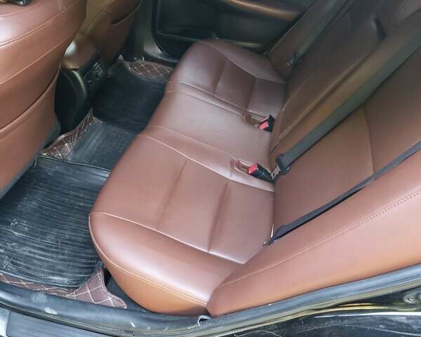 Чорний Тойота Камрі, об'ємом двигуна 2.49 л та пробігом 180 тис. км за 11000 $, фото 4 на Automoto.ua