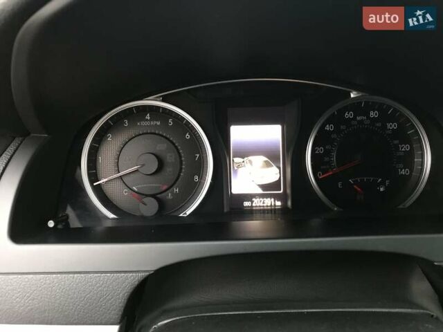 Черный Тойота Камри, объемом двигателя 2.5 л и пробегом 202 тыс. км за 12000 $, фото 19 на Automoto.ua