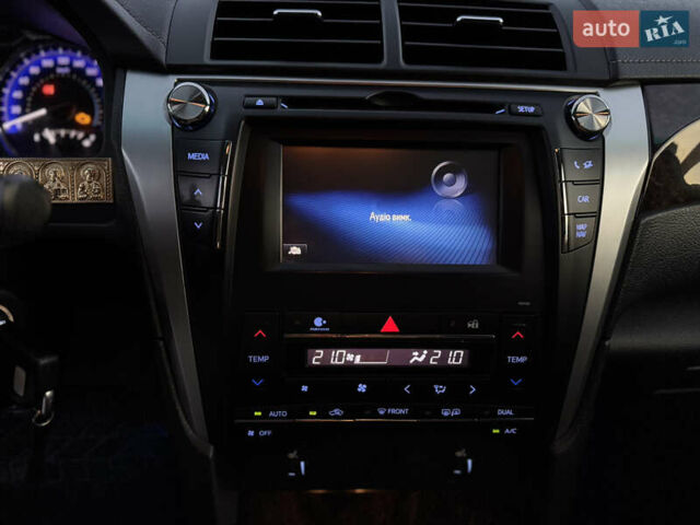 Чорний Тойота Камрі, об'ємом двигуна 2.49 л та пробігом 142 тис. км за 15300 $, фото 28 на Automoto.ua