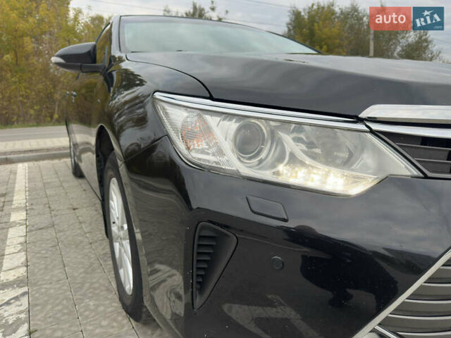 Черный Тойота Камри, объемом двигателя 2.49 л и пробегом 280 тыс. км за 15200 $, фото 13 на Automoto.ua