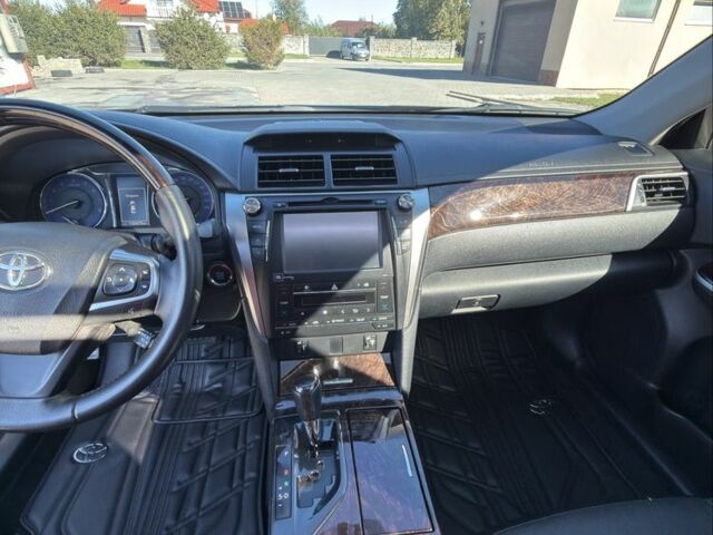 Черный Тойота Камри, объемом двигателя 2.5 л и пробегом 130 тыс. км за 17999 $, фото 10 на Automoto.ua
