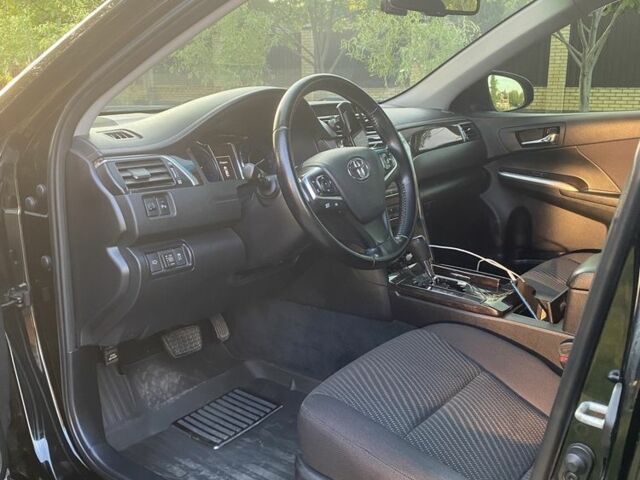 Черный Тойота Камри, объемом двигателя 2.5 л и пробегом 190 тыс. км за 329 $, фото 5 на Automoto.ua