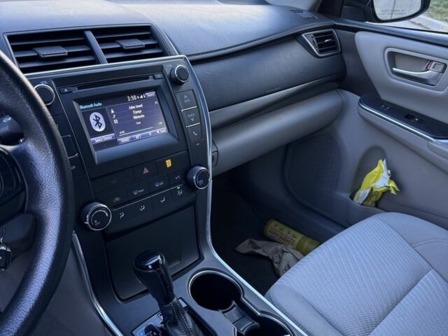 Черный Тойота Камри, объемом двигателя 2.5 л и пробегом 128 тыс. км за 13500 $, фото 13 на Automoto.ua