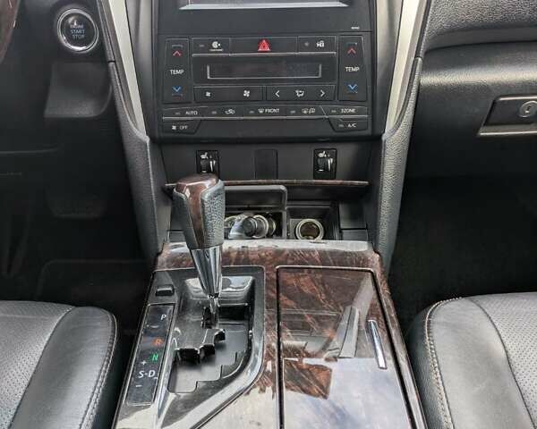 Черный Тойота Камри, объемом двигателя 2.49 л и пробегом 205 тыс. км за 19000 $, фото 14 на Automoto.ua