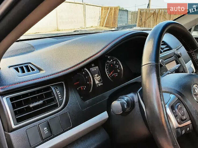 Тойота Камри 2015 в Киеве на Automoto.ua Черный Тойота Камри, объемом двигателя 2.49 л и пробегом 178 тыс. км за 14000 $, фото 11 на Automoto.ua