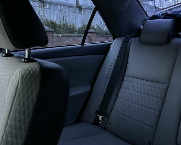 Чорний Тойота Камрі, об'ємом двигуна 2.5 л та пробігом 145 тис. км за 14500 $, фото 14 на Automoto.ua