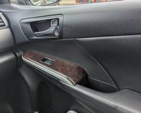 Черный Тойота Камри, объемом двигателя 2.49 л и пробегом 205 тыс. км за 19000 $, фото 13 на Automoto.ua