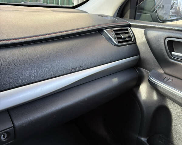 Черный Тойота Камри, объемом двигателя 2.49 л и пробегом 216 тыс. км за 13300 $, фото 14 на Automoto.ua