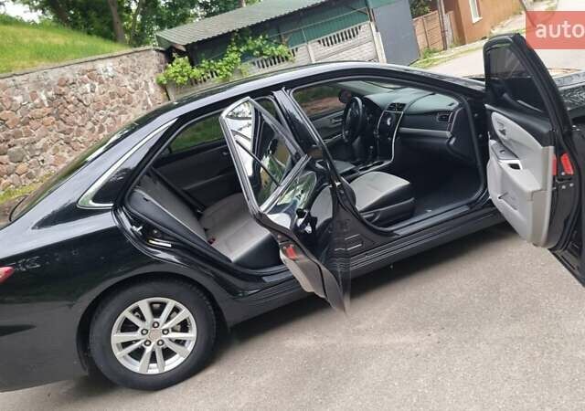 Черный Тойота Камри, объемом двигателя 2.5 л и пробегом 260 тыс. км за 12500 $, фото 16 на Automoto.ua
