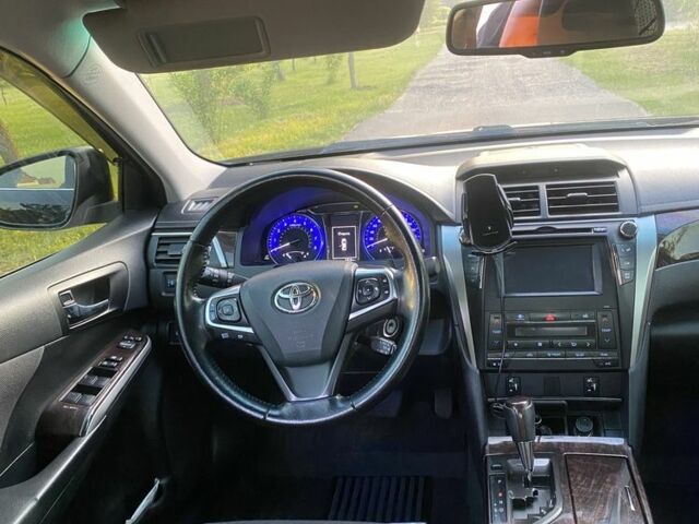 Черный Тойота Камри, объемом двигателя 2.5 л и пробегом 190 тыс. км за 329 $, фото 7 на Automoto.ua