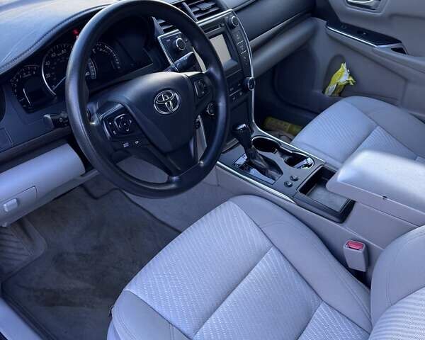 Чорний Тойота Камрі, об'ємом двигуна 2.49 л та пробігом 223 тис. км за 12700 $, фото 11 на Automoto.ua