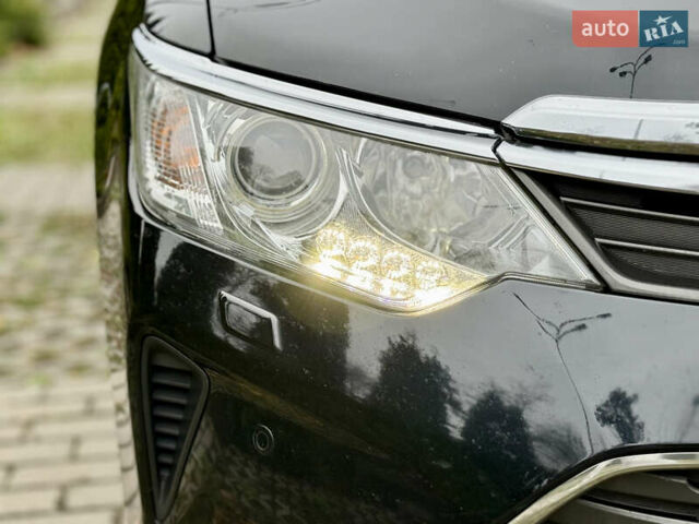 Чорний Тойота Камрі, об'ємом двигуна 2.49 л та пробігом 135 тис. км за 19999 $, фото 25 на Automoto.ua
