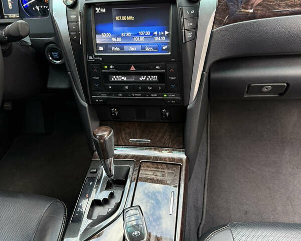 Черный Тойота Камри, объемом двигателя 2.5 л и пробегом 190 тыс. км за 15500 $, фото 19 на Automoto.ua