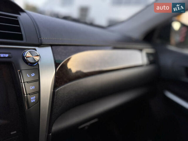 Чорний Тойота Камрі, об'ємом двигуна 2.49 л та пробігом 142 тис. км за 15300 $, фото 29 на Automoto.ua