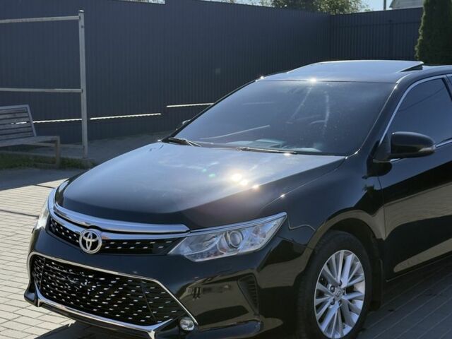 Черный Тойота Камри, объемом двигателя 2.5 л и пробегом 130 тыс. км за 17999 $, фото 2 на Automoto.ua