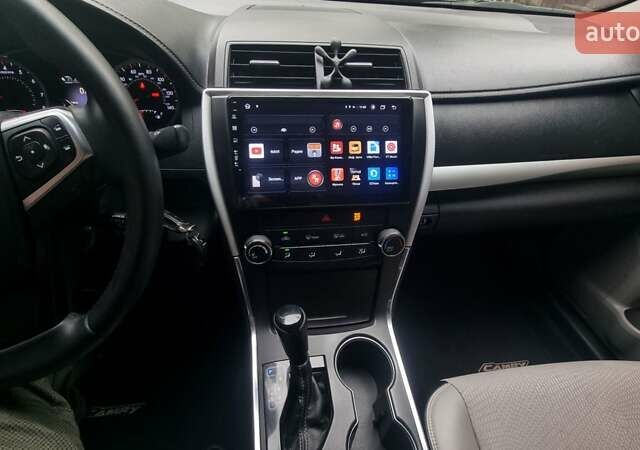 Черный Тойота Камри, объемом двигателя 2.5 л и пробегом 260 тыс. км за 12500 $, фото 2 на Automoto.ua