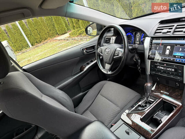 Чорний Тойота Камрі, об'ємом двигуна 2.49 л та пробігом 135 тис. км за 19999 $, фото 40 на Automoto.ua