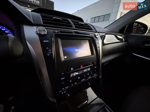 Чорний Тойота Камрі, об'ємом двигуна 2.49 л та пробігом 142 тис. км за 15300 $, фото 25 на Automoto.ua