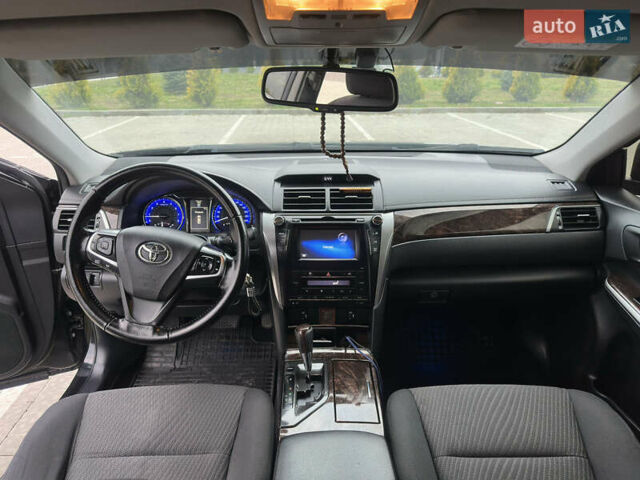 Черный Тойота Камри, объемом двигателя 2.49 л и пробегом 280 тыс. км за 15200 $, фото 23 на Automoto.ua