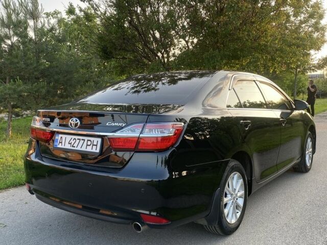 Черный Тойота Камри, объемом двигателя 2.5 л и пробегом 190 тыс. км за 329 $, фото 4 на Automoto.ua