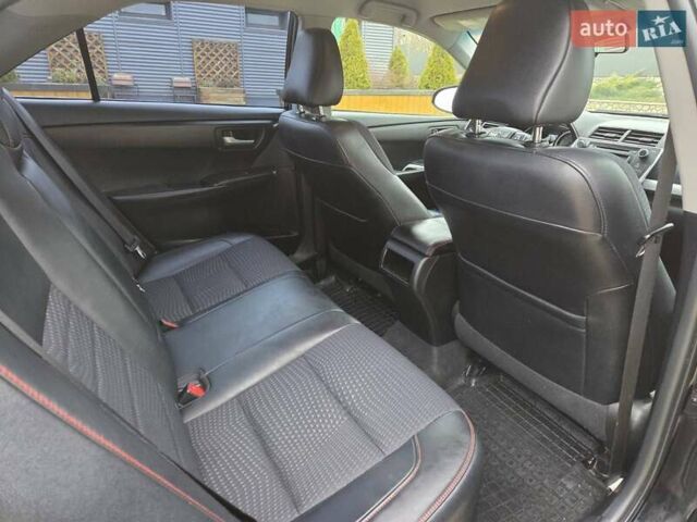 Чорний Тойота Камрі, об'ємом двигуна 2.49 л та пробігом 183 тис. км за 13900 $, фото 21 на Automoto.ua