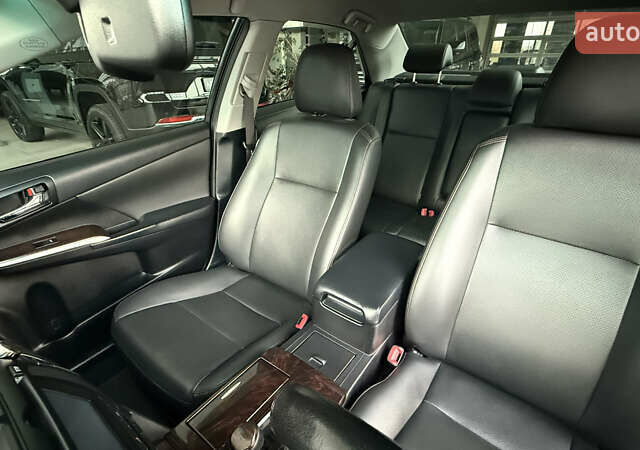 Черный Тойота Камри, объемом двигателя 2.49 л и пробегом 321 тыс. км за 16000 $, фото 13 на Automoto.ua