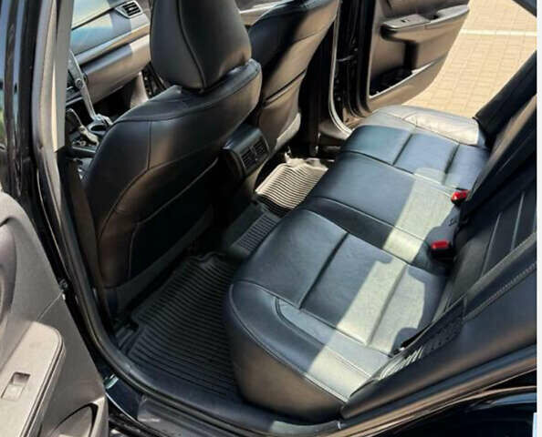 Чорний Тойота Камрі, об'ємом двигуна 2.5 л та пробігом 199 тис. км за 16500 $, фото 4 на Automoto.ua