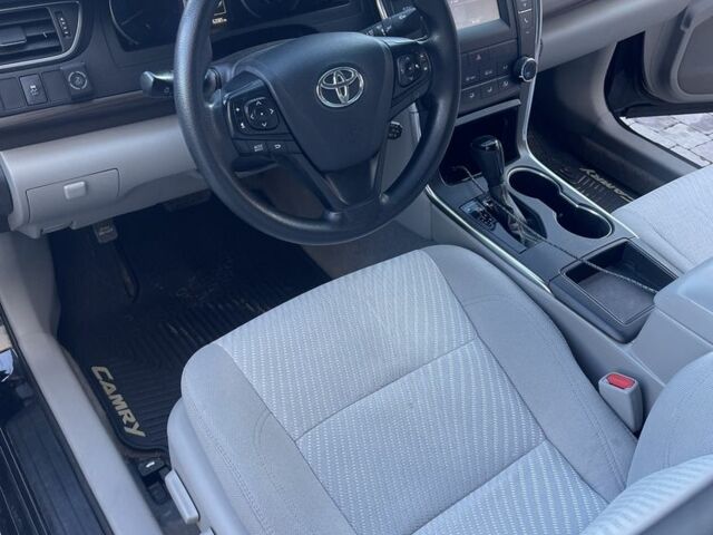 Чорний Тойота Камрі, об'ємом двигуна 2.5 л та пробігом 142 тис. км за 12500 $, фото 2 на Automoto.ua